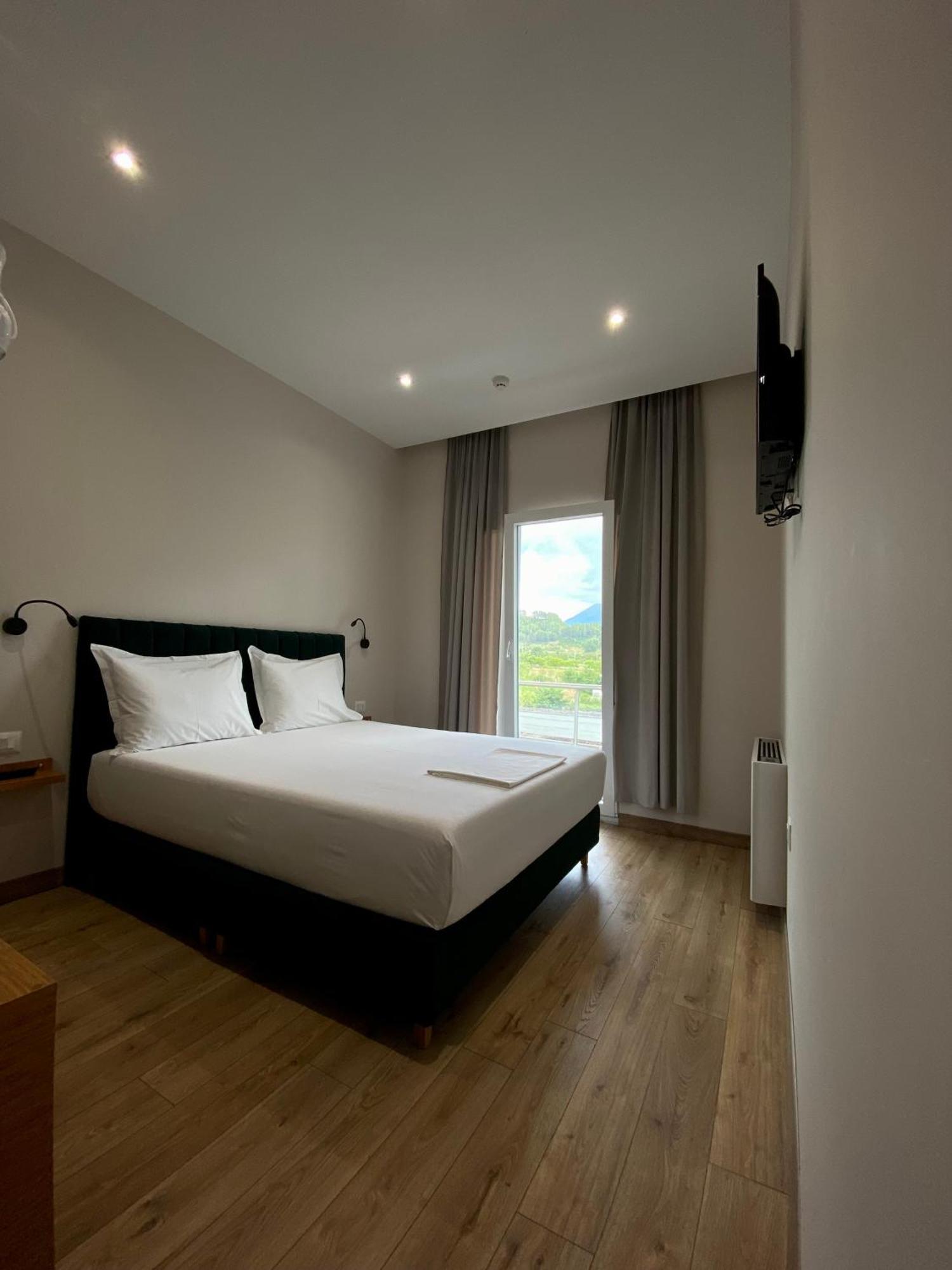Merly Hotel Πρεμετή Εξωτερικό φωτογραφία